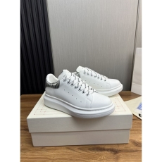 Alexander Mcqueen Low Shoes